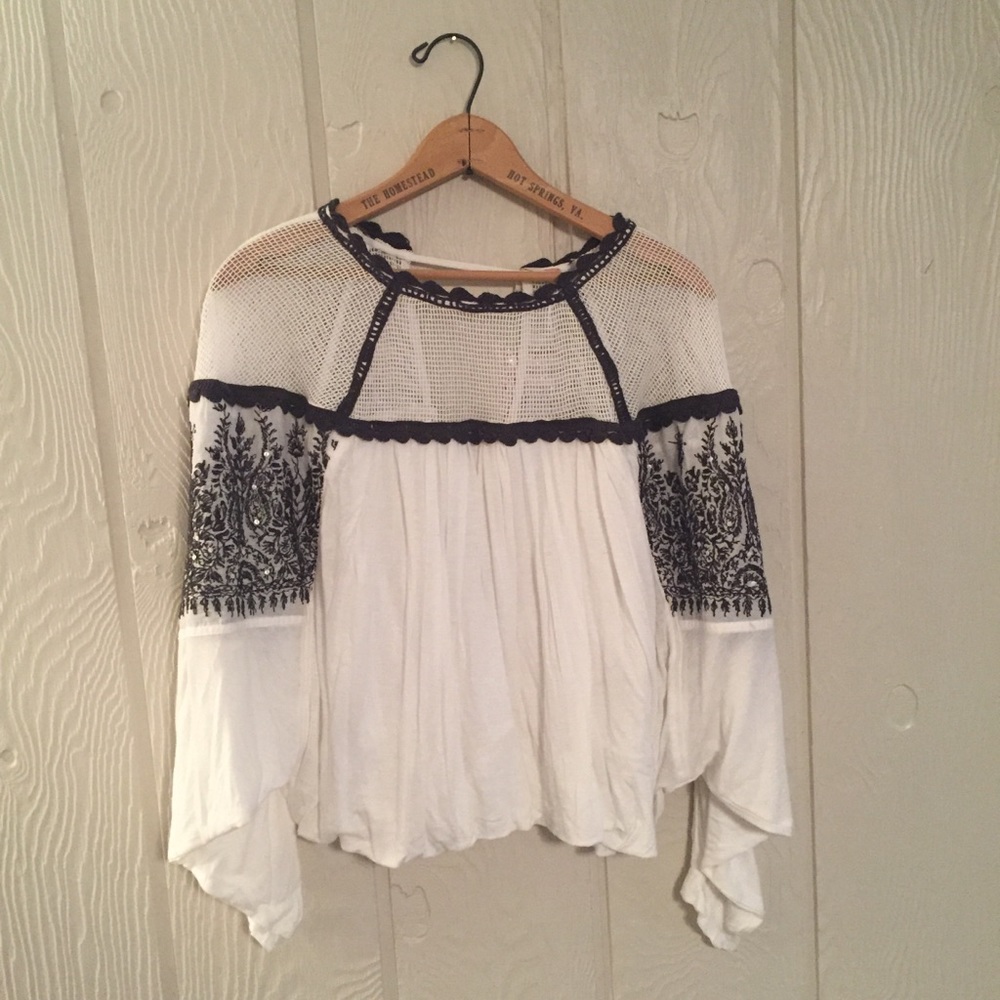 ✨ NWT Free People Peasant Top